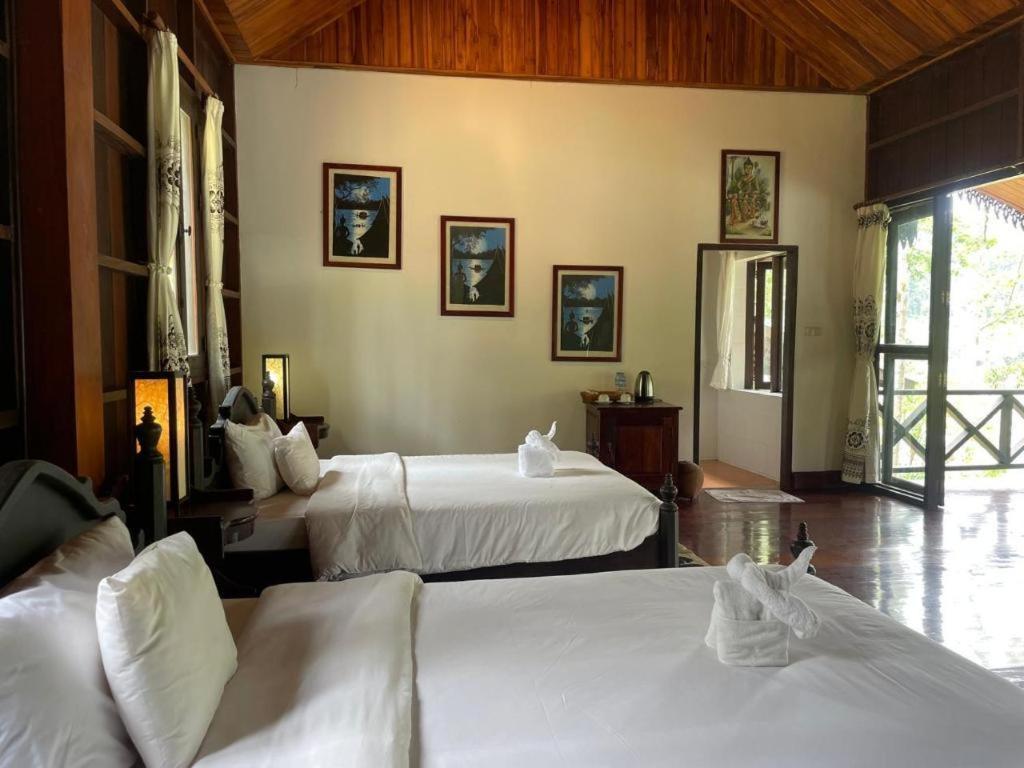 Nam Ou Riverside Resort Ban Vangle Bagian luar foto