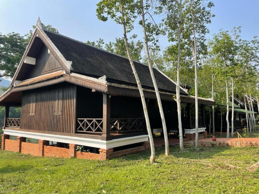 Nam Ou Riverside Resort Ban Vangle Bagian luar foto