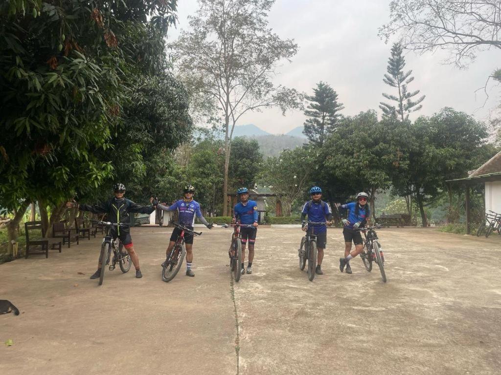 Nam Ou Riverside Resort Ban Vangle Bagian luar foto