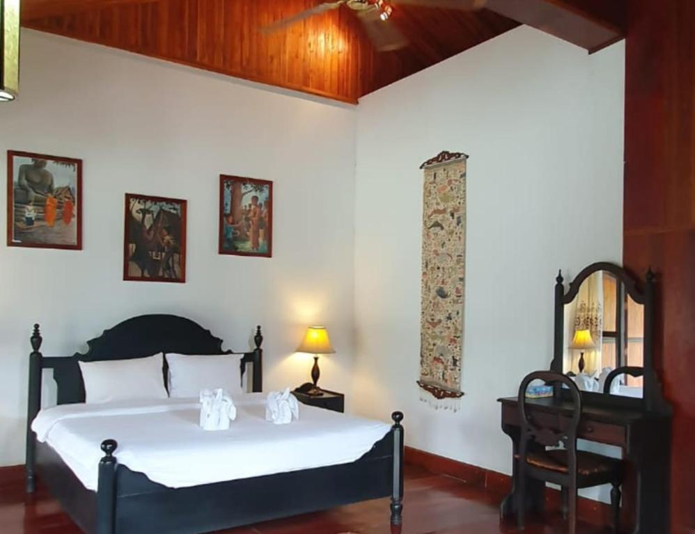 Nam Ou Riverside Resort Ban Vangle Bagian luar foto