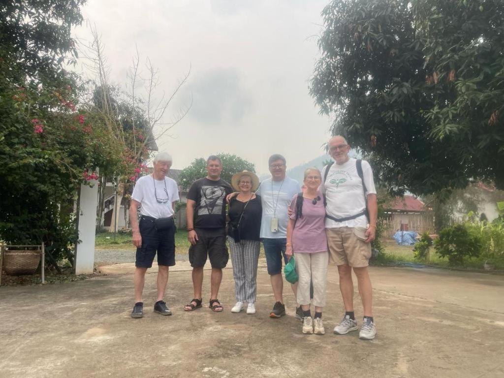 Nam Ou Riverside Resort Ban Vangle Bagian luar foto